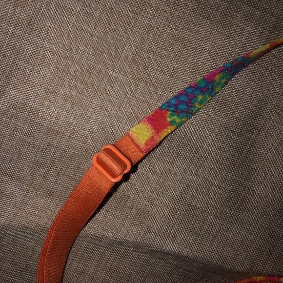 Women’s 34C light push-up bra - Picture 5 of 8